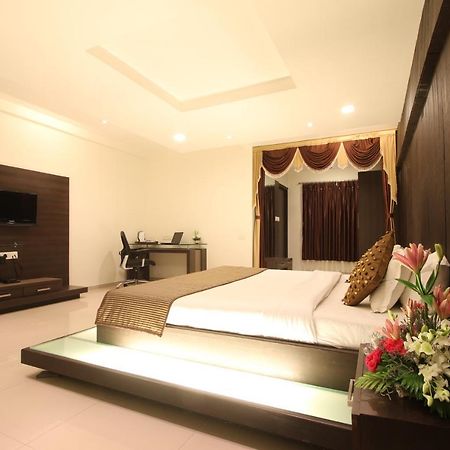 Prakruti Resort Вадодара Экстерьер фото