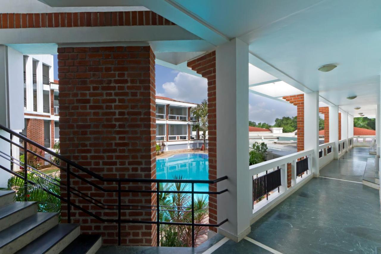 Prakruti Resort Вадодара Экстерьер фото